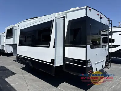 2026 Brinkley Model Z photo 6