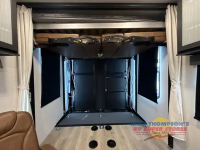 2026 Forest River RV Shockwave photo 33