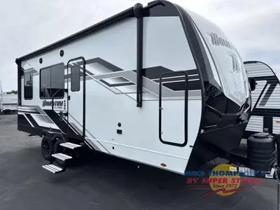 2026 Grand Design Momentum G-Class photo 2
