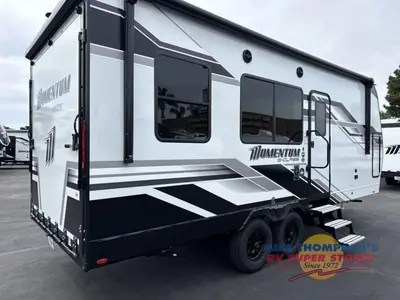 2026 Grand Design Momentum G-Class photo 8
