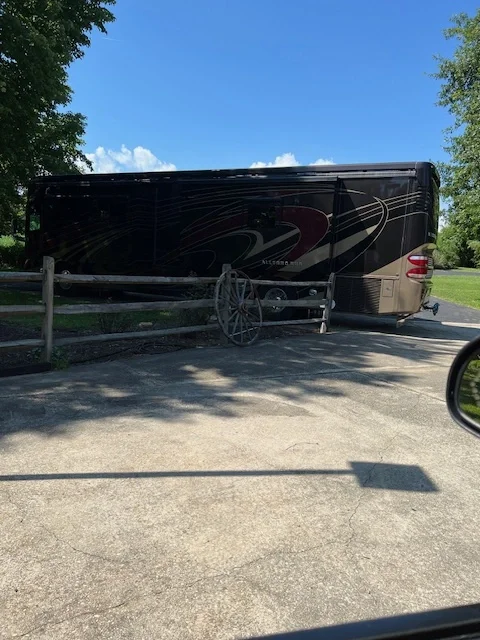 2018 TIFFIN MOTORHOMES ALLEGRO BUS exterior