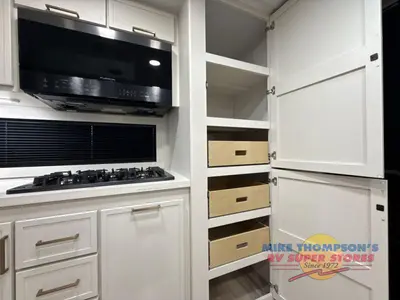 2026 Brinkley Model I photo 31
