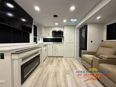 2026 Brinkley Model I photo 16