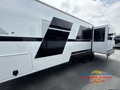2026 Brinkley Model I photo 5