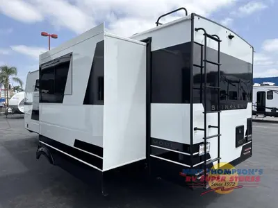 2026 Brinkley Model I photo 6