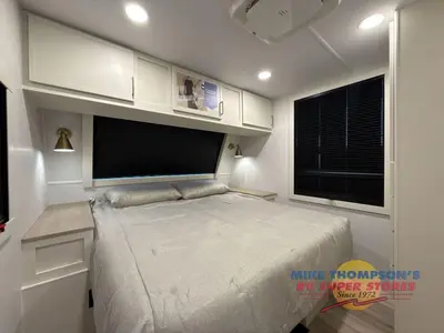 2026 Brinkley Model I photo 32