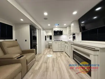 2026 Brinkley Model I photo 17