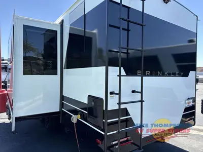 2026 Brinkley Model I photo 13