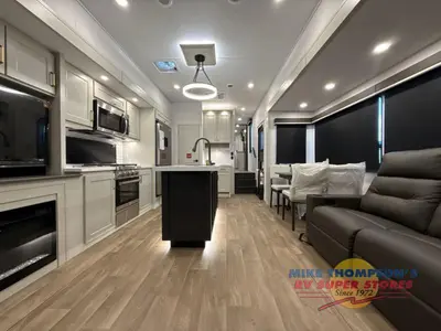 2026 Grand Design Influence photo 19