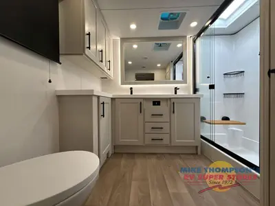 2026 Grand Design Solitude photo 42