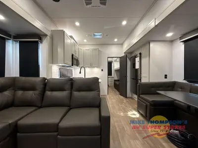 2026 Grand Design Influence photo 16