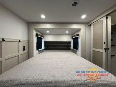 2026 Grand Design Influence photo 34
