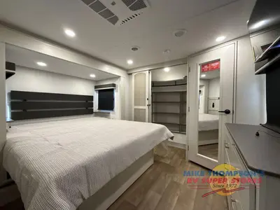 2026 Grand Design Influence photo 33