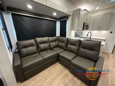 2026 Grand Design Influence photo 20