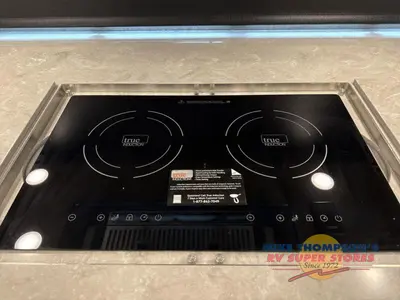 2026 Newmar Dutch Star photo 34