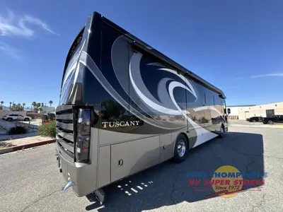 2018 Thor Motor Coach Tuscany photo 15