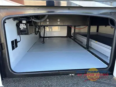 2018 Thor Motor Coach Tuscany photo 47