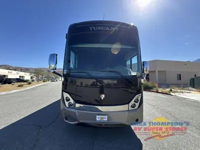 2018 Thor Motor Coach Tuscany photo 3