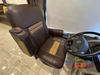 2018 Thor Motor Coach Tuscany photo 19