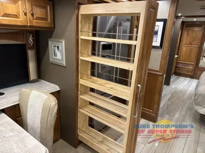2019 Tiffin Motorhomes Phaeton photo 22