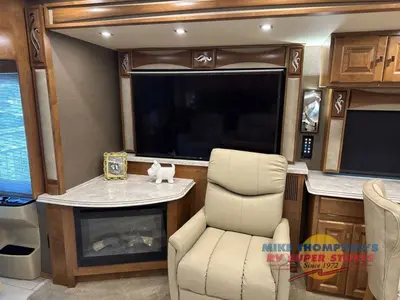 2019 Tiffin Motorhomes Phaeton photo 26