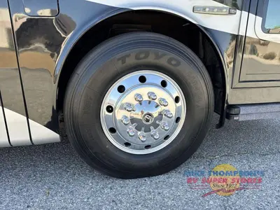 2019 Tiffin Motorhomes Phaeton photo 10