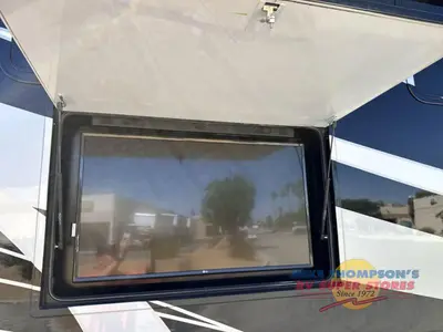 2019 Tiffin Motorhomes Phaeton photo 15
