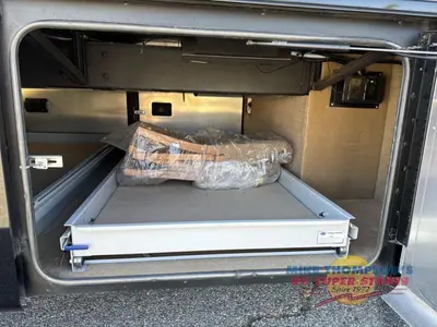 2019 Tiffin Motorhomes Phaeton photo 20