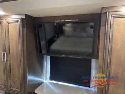 2019 Newmar Ventana photo 35