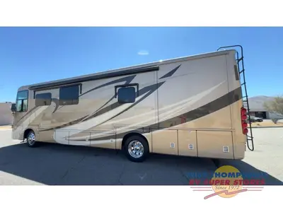 2019 Newmar Ventana photo 2