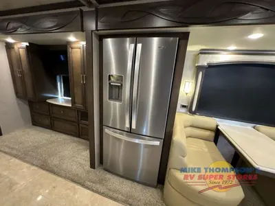 2019 Newmar Ventana photo 31