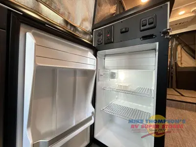 2027 Winnebago Solis photo 24