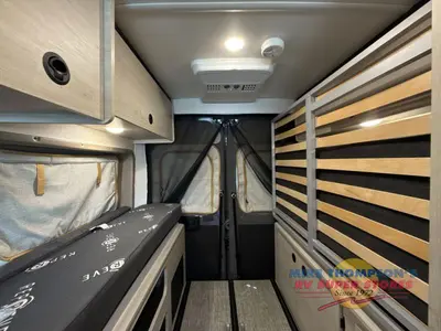 2027 Winnebago Solis photo 29