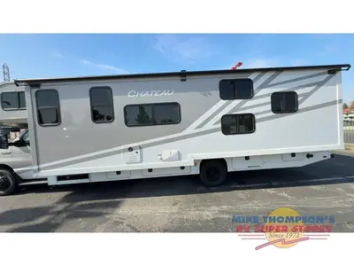 2026 Thor Motor Coach Chateau photo 5
