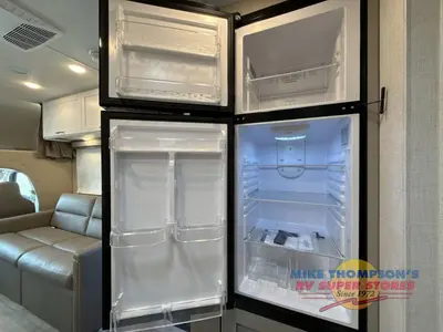 2026 Thor Motor Coach Chateau photo 36