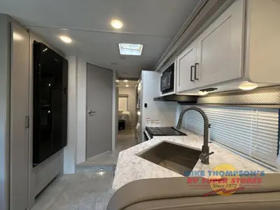 2026 Thor Motor Coach Chateau photo 30