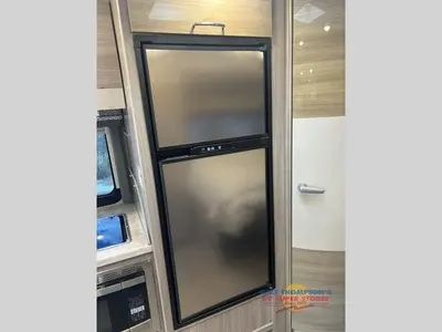 2022 Thor Motor Coach Tiburon Sprinter photo 27