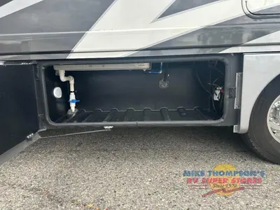2022 Thor Motor Coach Tiburon Sprinter photo 9