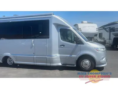2023 Airstream AIRSTREAM photo 2