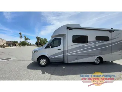 2024 Tiffin Motorhomes Wayfarer photo 7