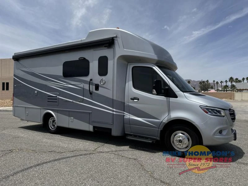 2024 Tiffin Motorhomes Wayfarer exterior