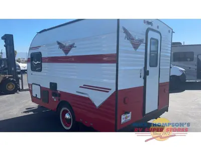 2025 Riverside RV Retro photo 9