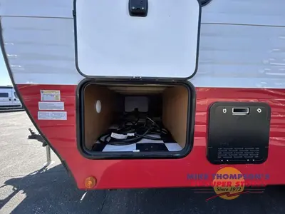 2025 Riverside RV Retro photo 29