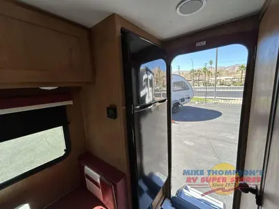 2025 Riverside RV Retro photo 23