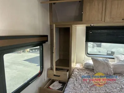 2024 Coachmen RV Freedom Express Ultra Lite photo 27