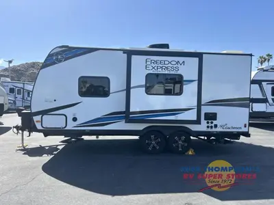 2024 Coachmen RV Freedom Express Ultra Lite photo 12