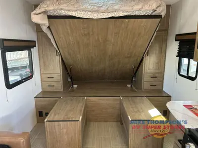 2024 Coachmen RV Freedom Express Ultra Lite photo 26
