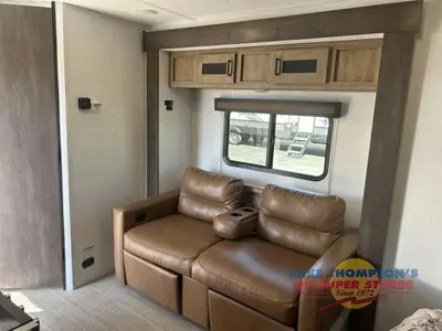 2024 Coachmen RV Freedom Express Ultra Lite photo 17
