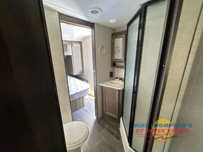 2018 Keystone RV Bullet photo 32