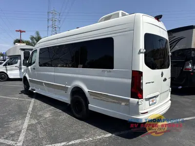 2025 Grech RV Strada-ion photo 13